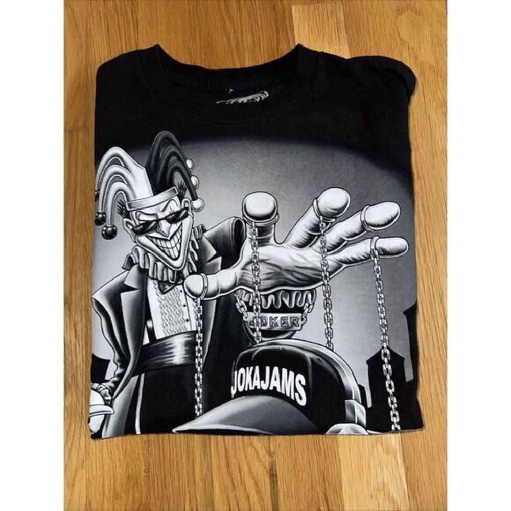 Joka Jams DJ Joker Turntables Homies Chicano Art David Gonzales DGA T Shirt. Med